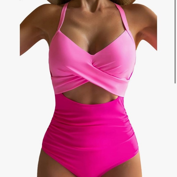 EOMENIE 2XL one piece cut out swim suit - Picture 1 of 4